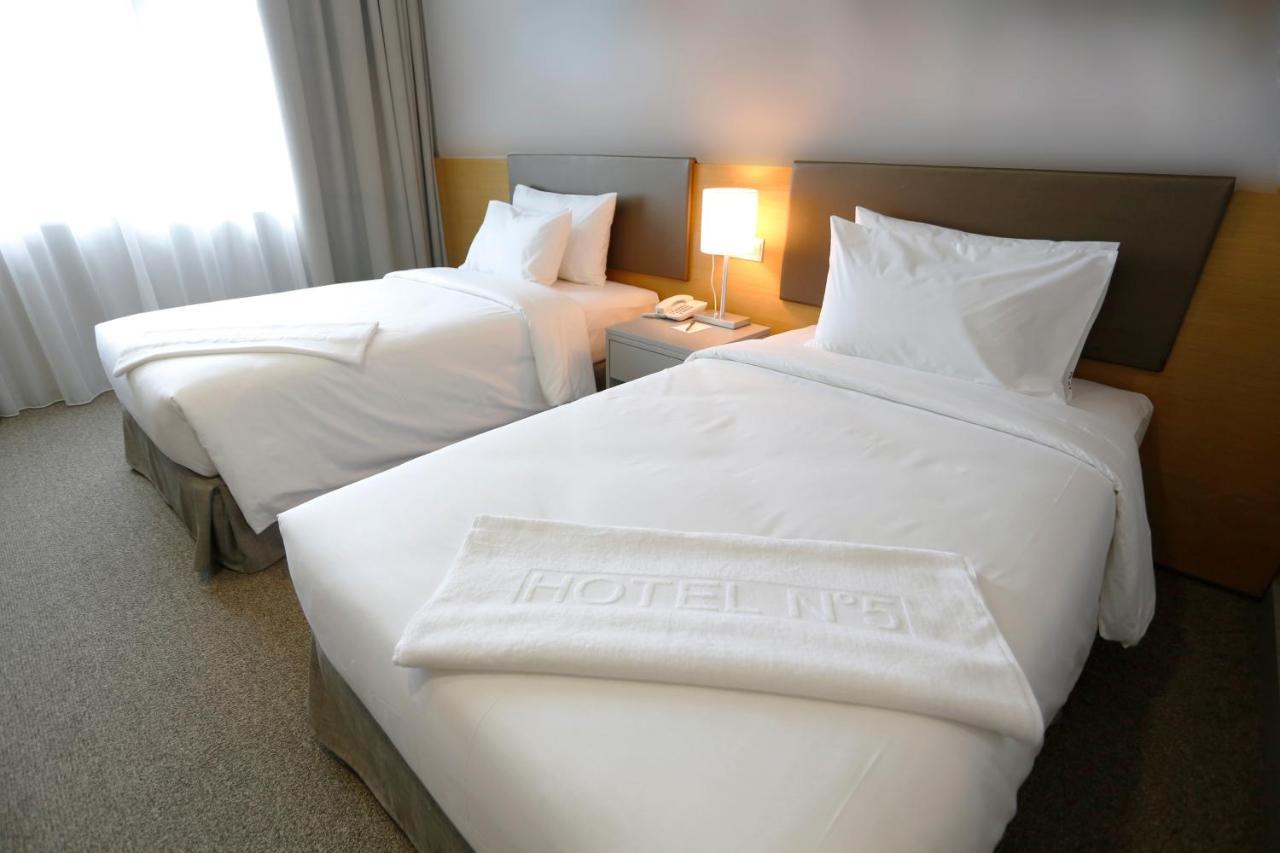 Hotel N°5 Кота Кинабалу Екстериор снимка