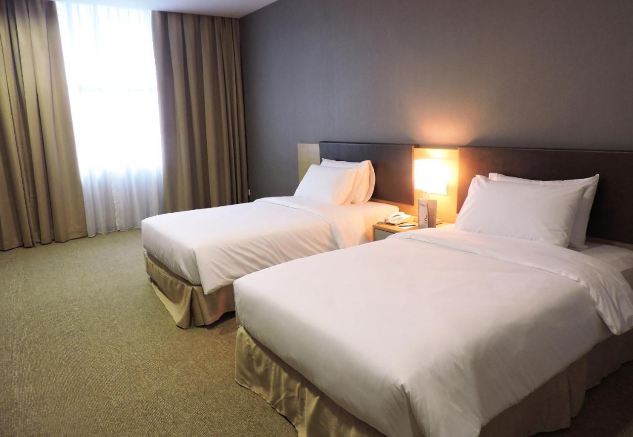 Hotel N°5 Кота Кинабалу Екстериор снимка