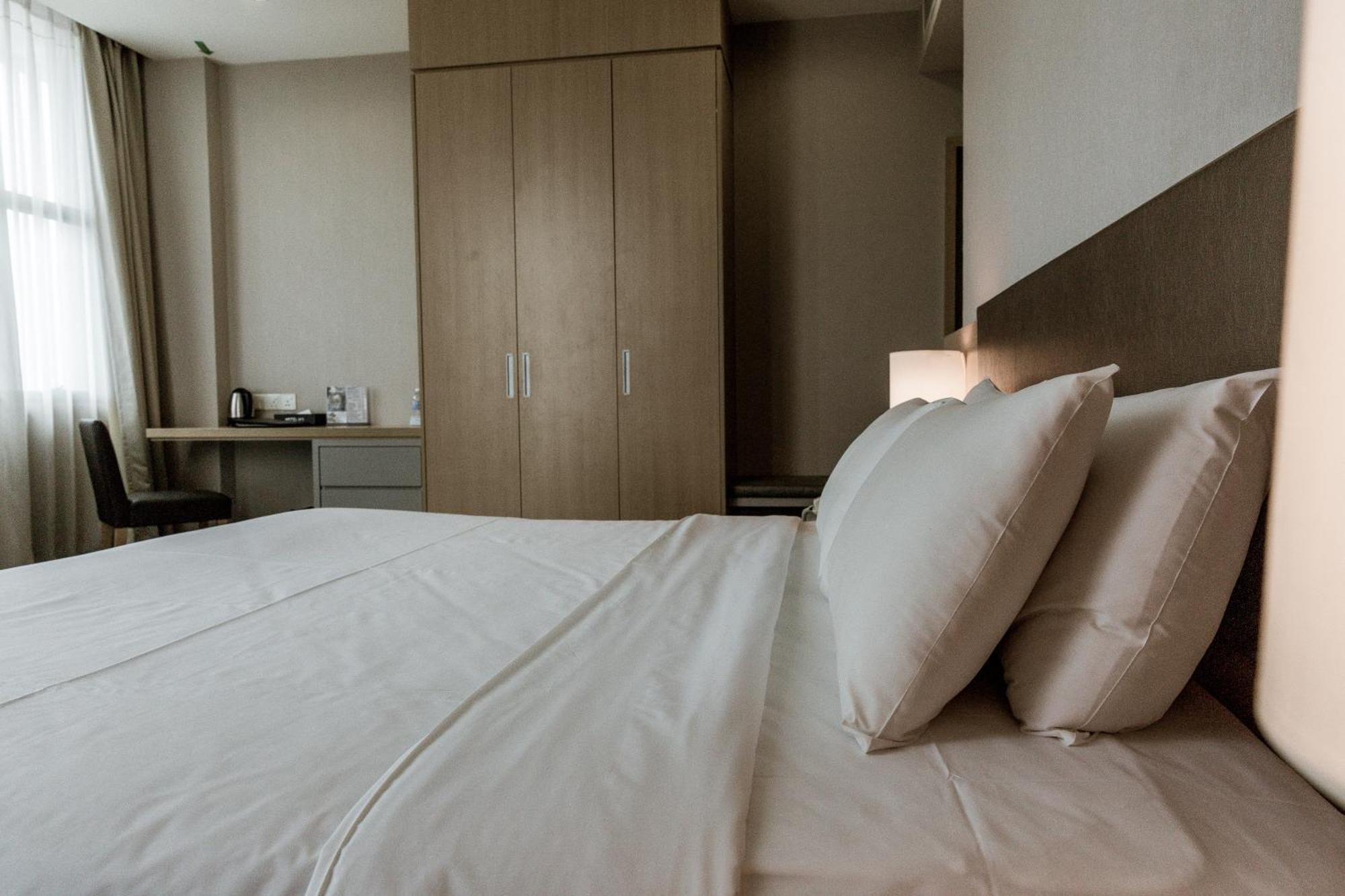 Hotel N°5 Кота Кинабалу Екстериор снимка