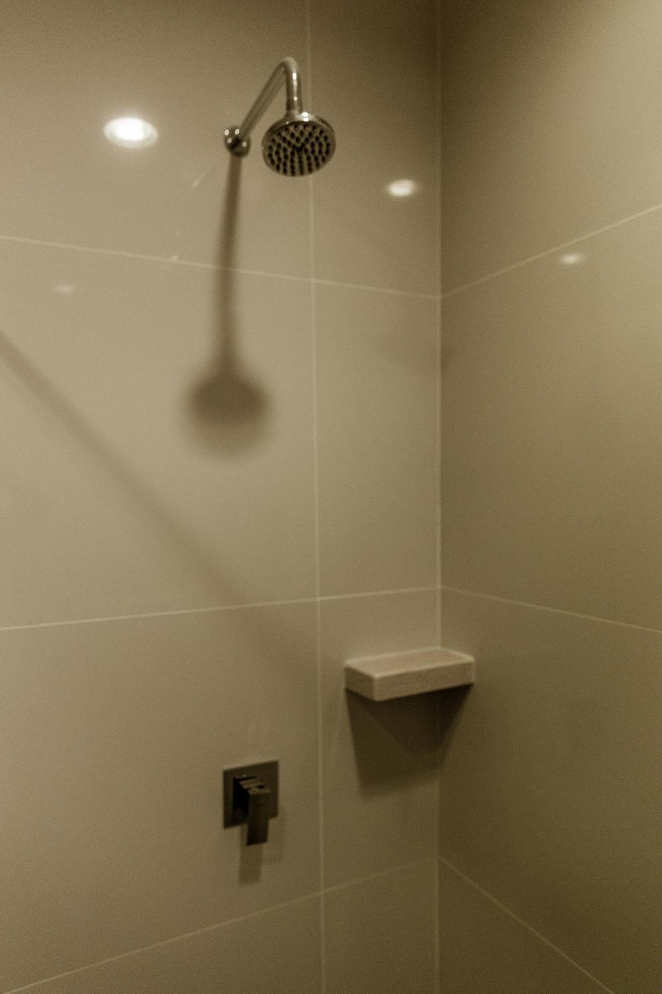 Hotel N°5 Кота Кинабалу Екстериор снимка