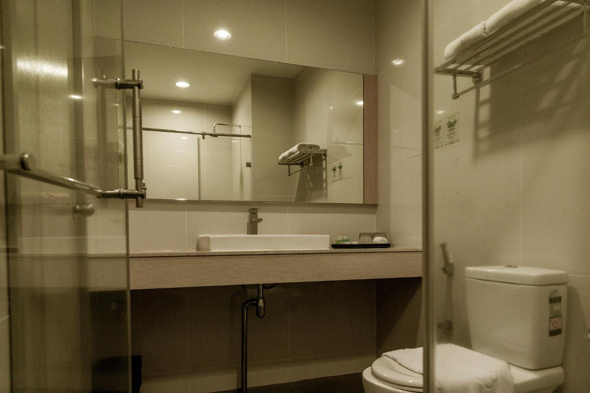 Hotel N°5 Кота Кинабалу Екстериор снимка
