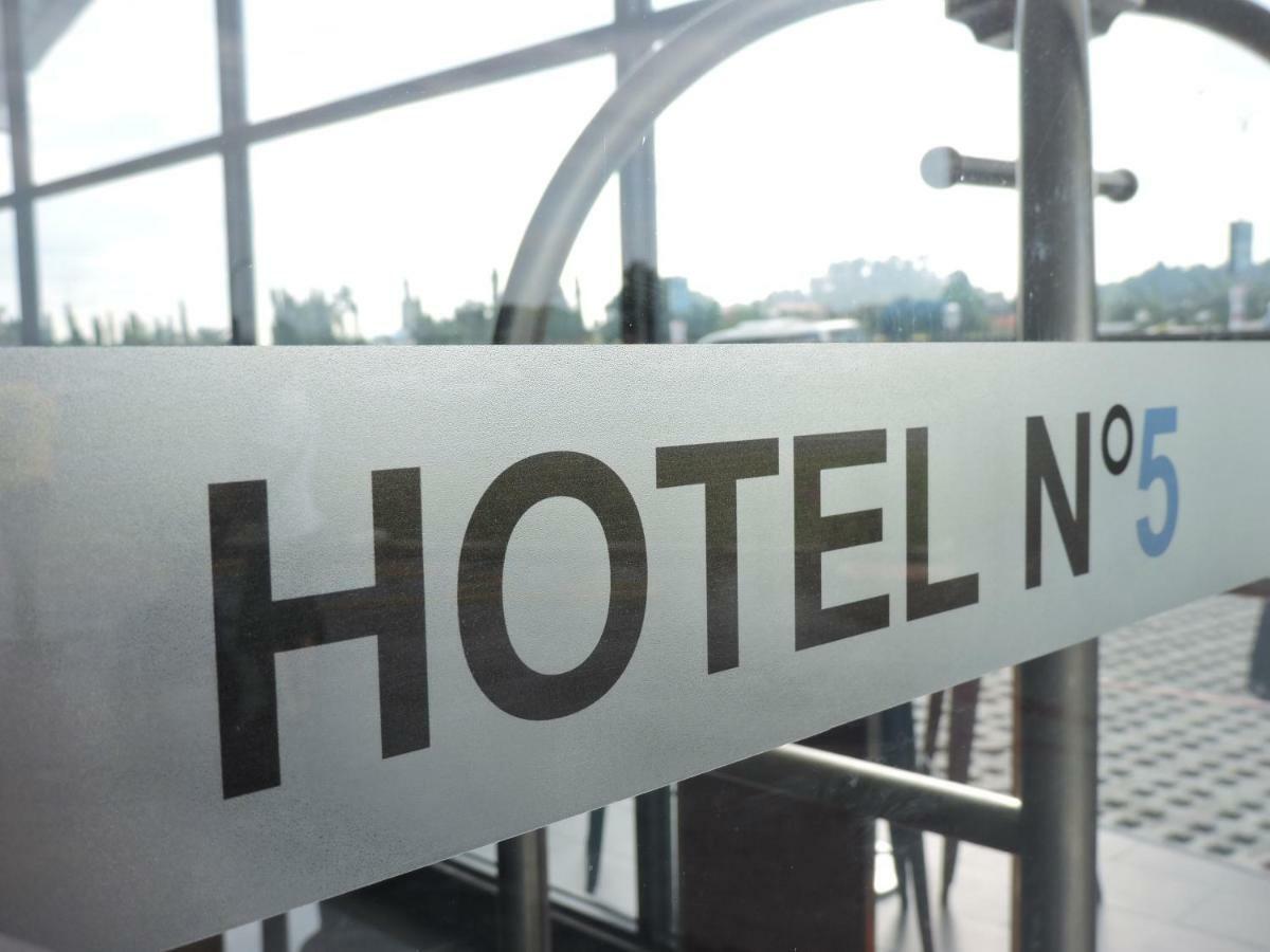 Hotel N°5 Кота Кинабалу Екстериор снимка