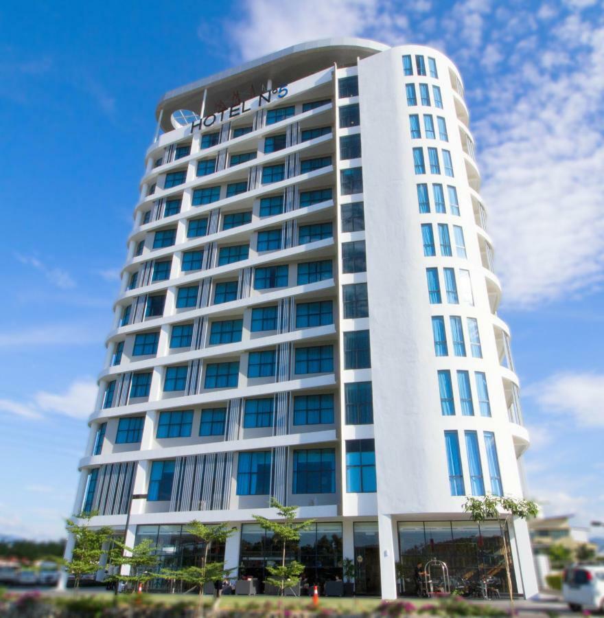 Hotel N°5 Кота Кинабалу Екстериор снимка